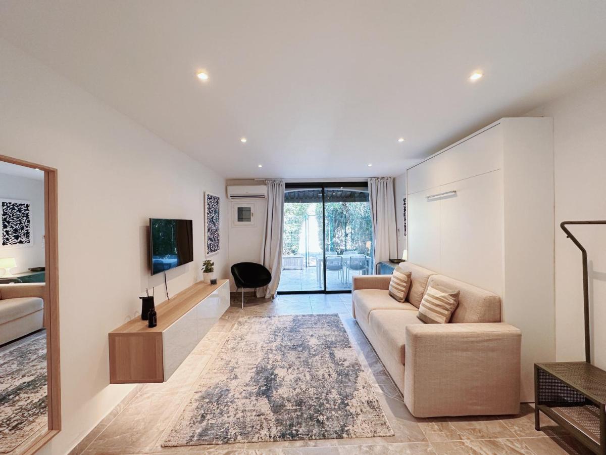 Studio Moderne Dans Le Golfe De Saint-Tropez Gassin Exterior photo